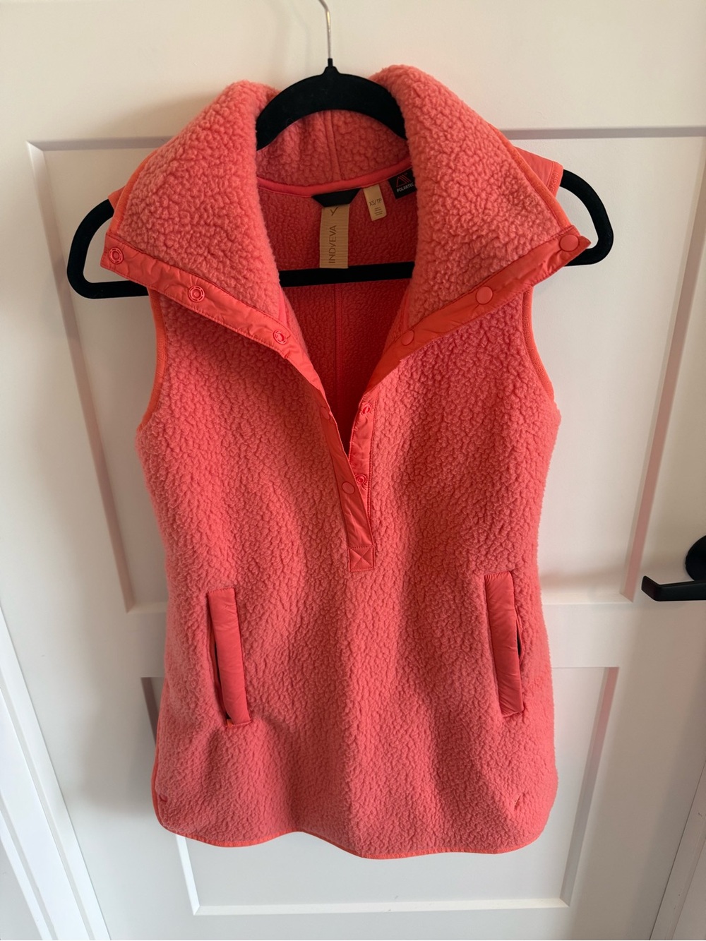 Indyeva Polartec Sherpa Fleece Vest Women XS Coral Pink Snap Front Cozy Outdoor